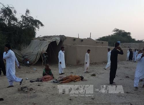 Đánh bom liều chết ở Pakistan, 24 người thiệt mạng ảnh 1